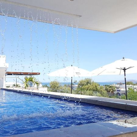 Hotel Catedral La Paz Esterno foto Rooftop pool at the Hotel